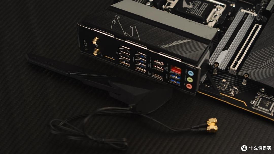 技嘉X670 AORUS Elite AX主板测评:主流规格,用料扎实,GO Elite,够给力!