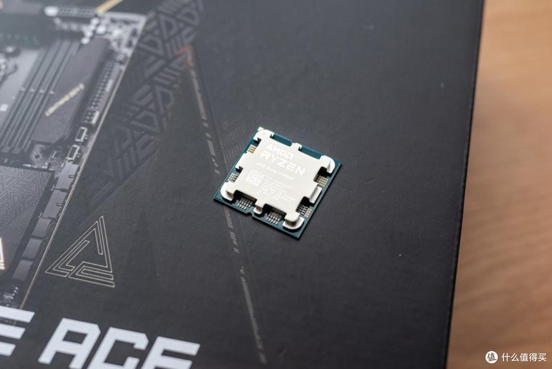 除了换主板,还有哪些注意事项?AMD Zen 4架构锐龙7000处理器性能实测