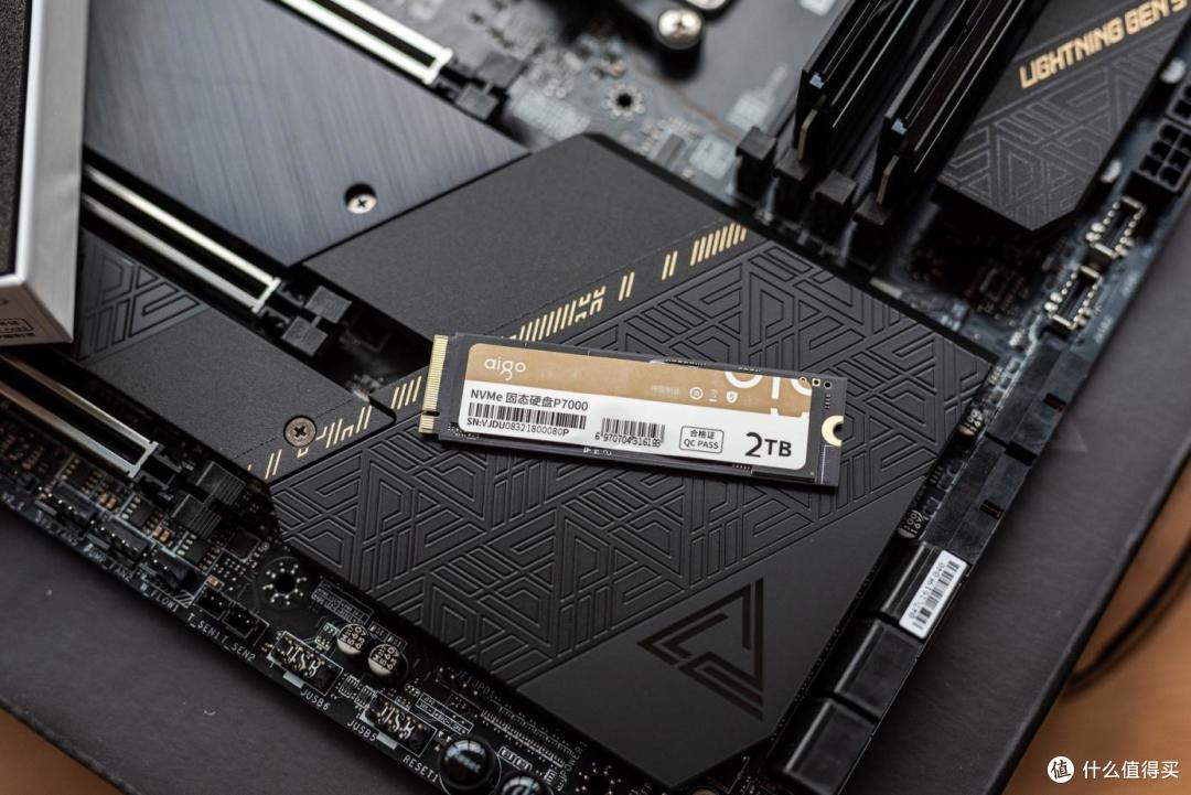 除了换主板,还有哪些注意事项?AMD Zen 4架构锐龙7000处理器性能实测
