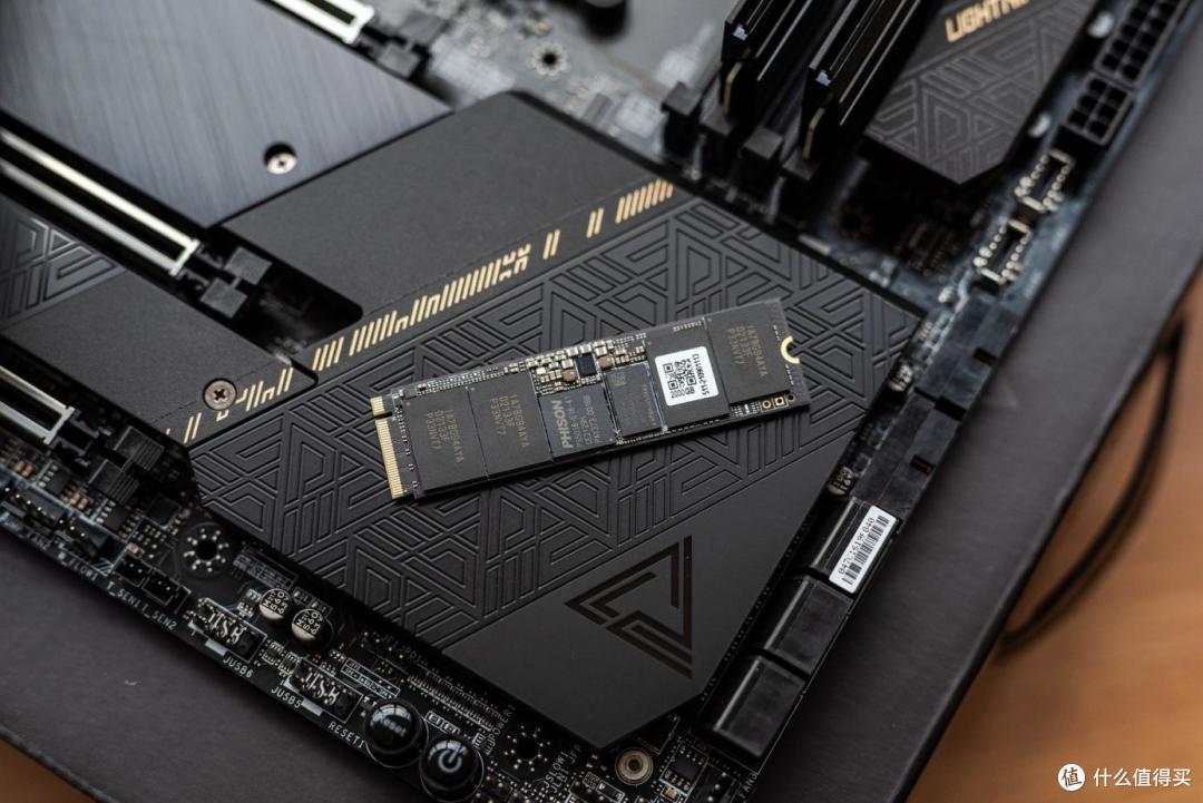 除了换主板,还有哪些注意事项?AMD Zen 4架构锐龙7000处理器性能实测