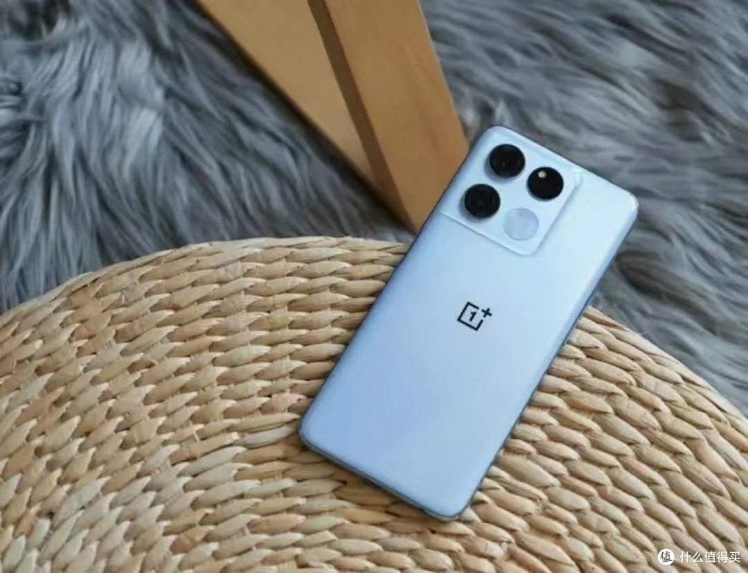重回1999元，5nm芯片+12GB+256GB内存，OPPO这一次良心了！