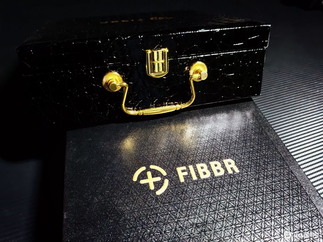 FIBBR Snowflake 系列镀银卡侬线使用简评