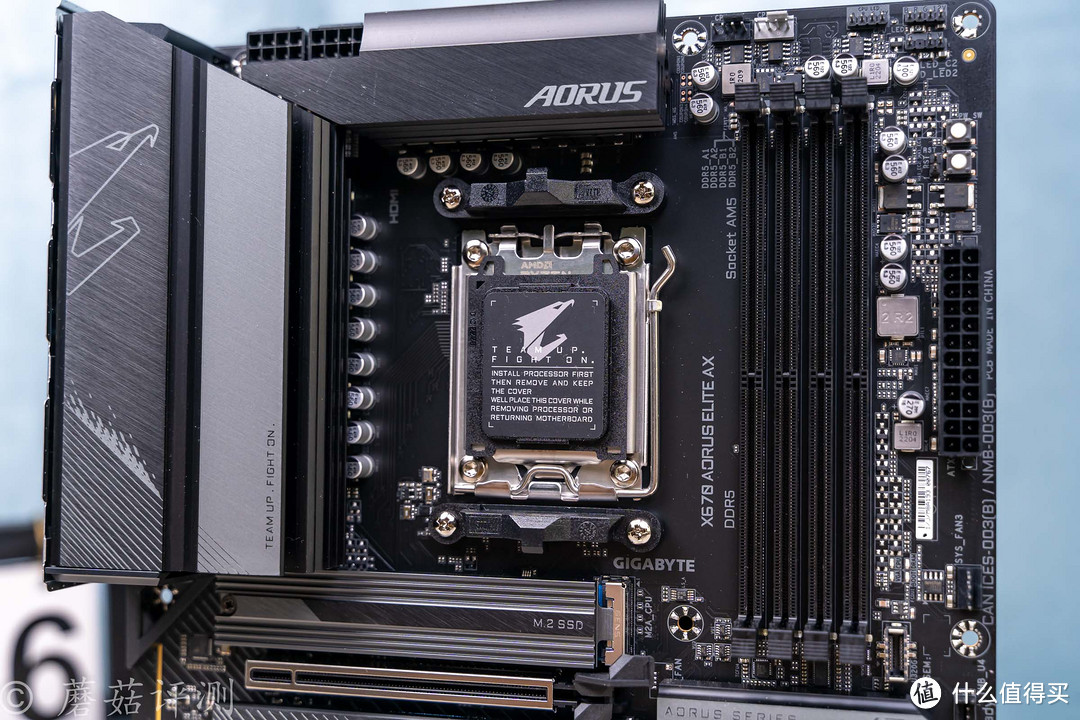 用料厚道，设计出众的高端“入门级”主板、技嘉X670 AORUS ELITE AX小雕主板 拆解评测