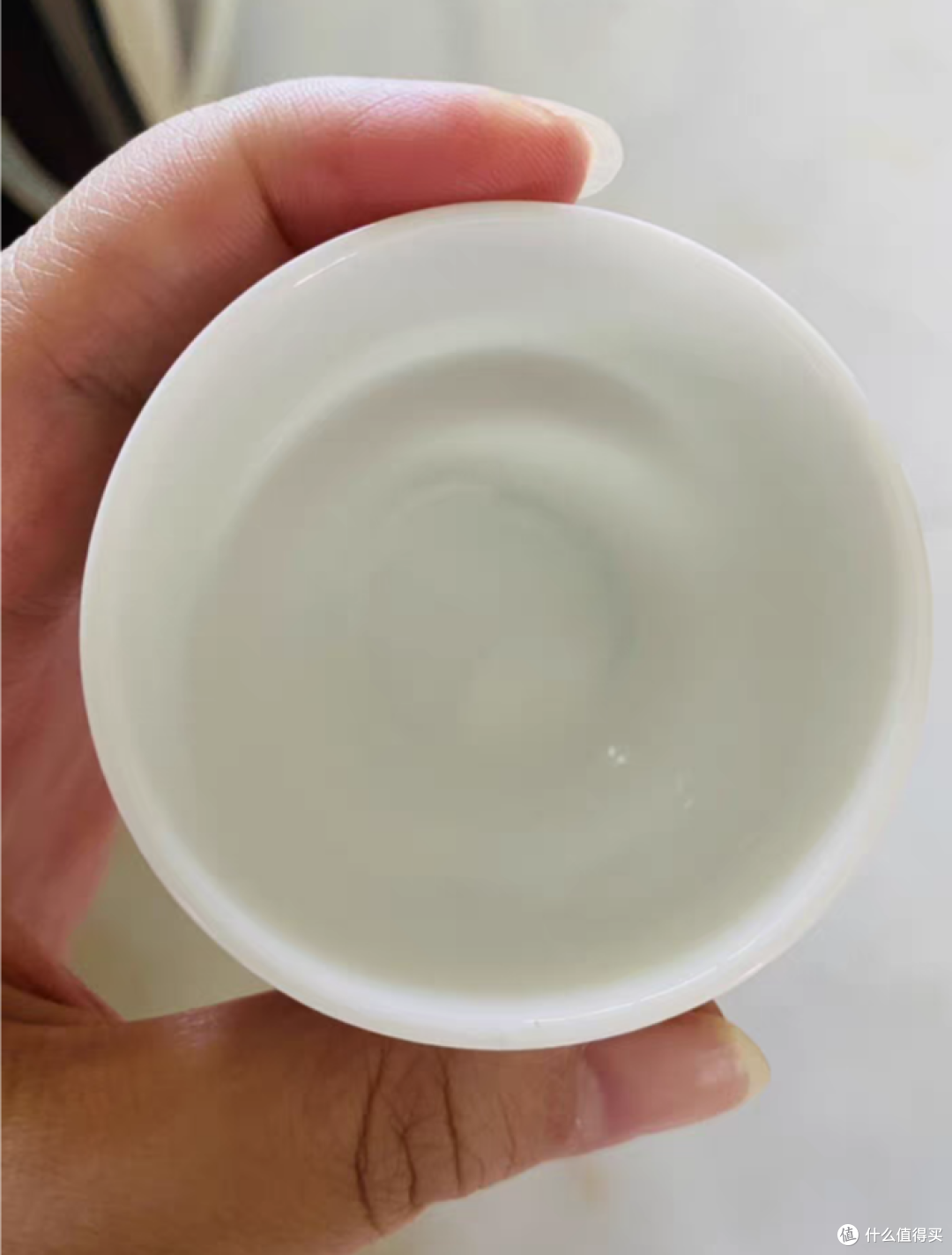 集颜值与实用为一体的品茗杯
