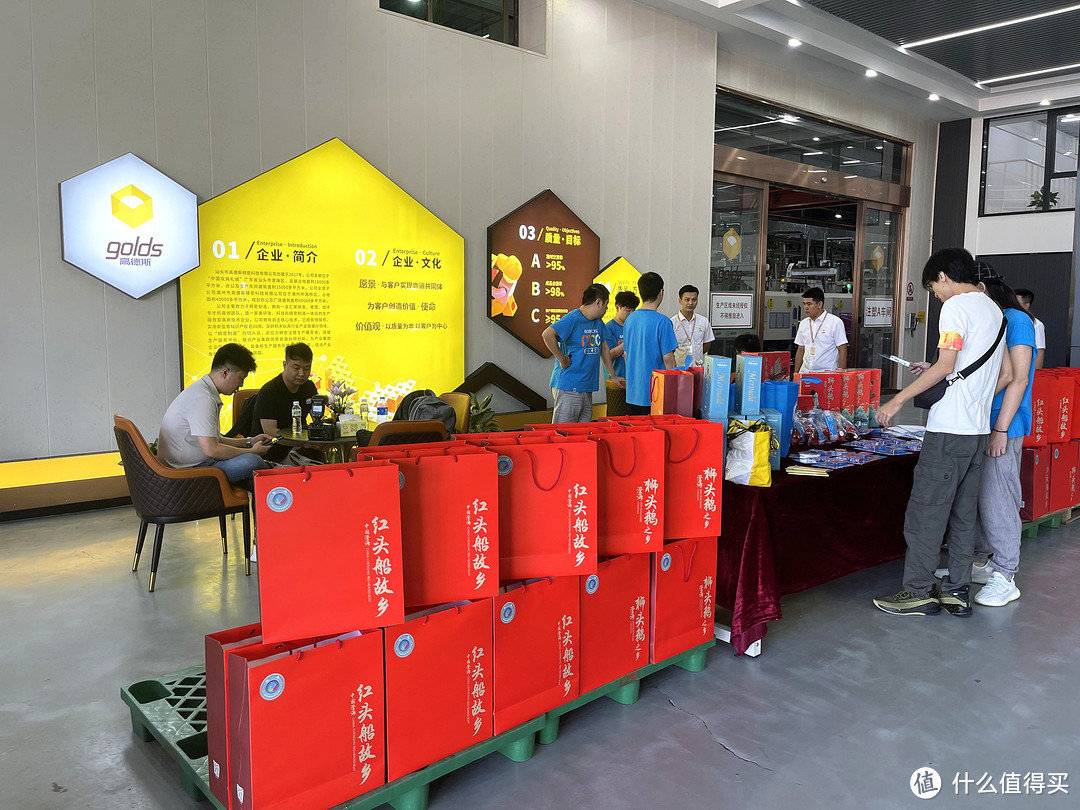 努力做好中国积木创意平台,恭喜高砖积木平台5周年
