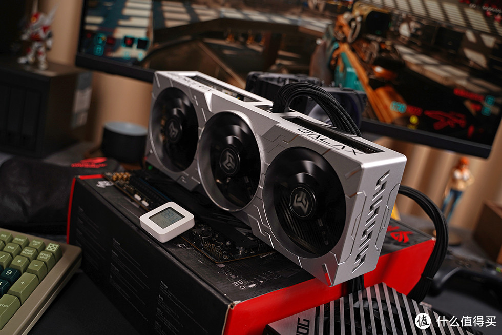 除了大!都挺好!影驰 RTX4090 金属大师 OC 显卡开箱体验