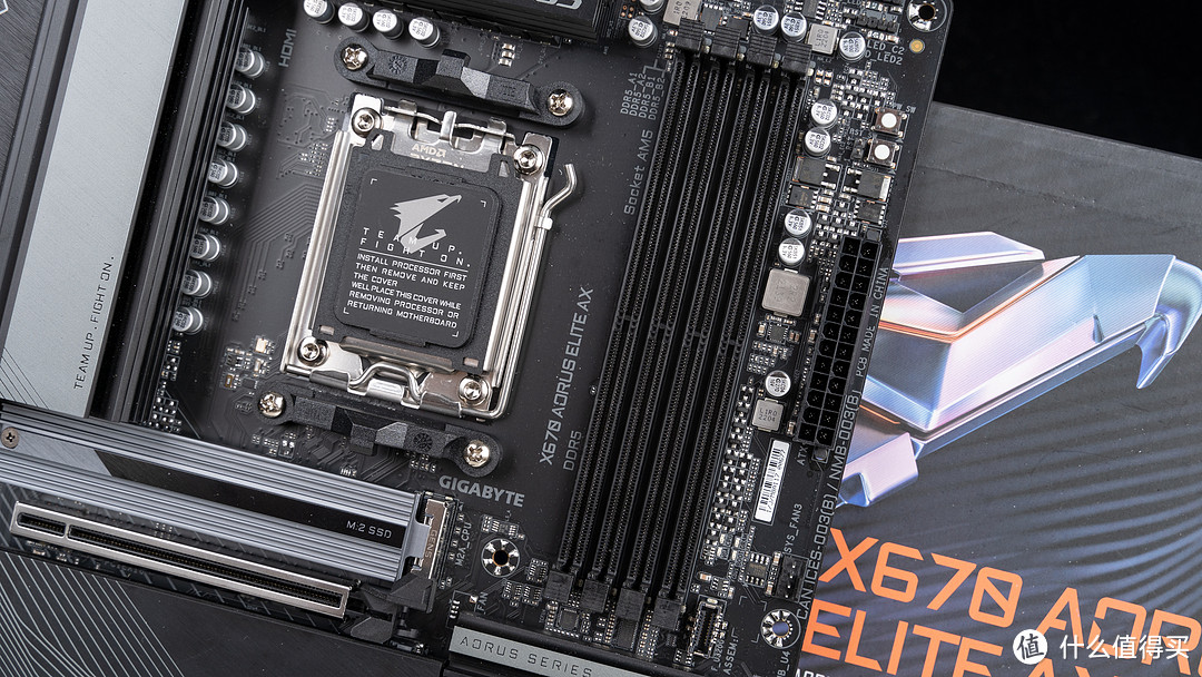 锐龙7 7700X+X670 AORUS ELITE AX小雕AX上手体验，一键节能立降功耗和温度