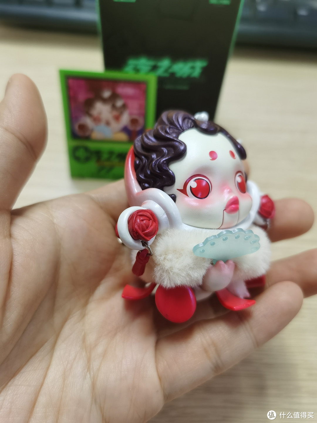 泡泡玛特SP夜之城系列盲盒:心灵捕者和木偶歌者