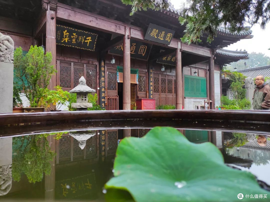 藏在古观音禅寺深处,却无法掩盖的华丽秋景