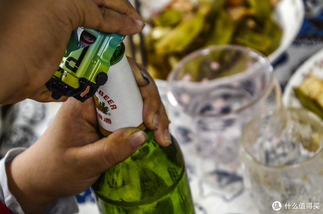 酷炫外观内的澎湃音乐:重力星球P9耳机