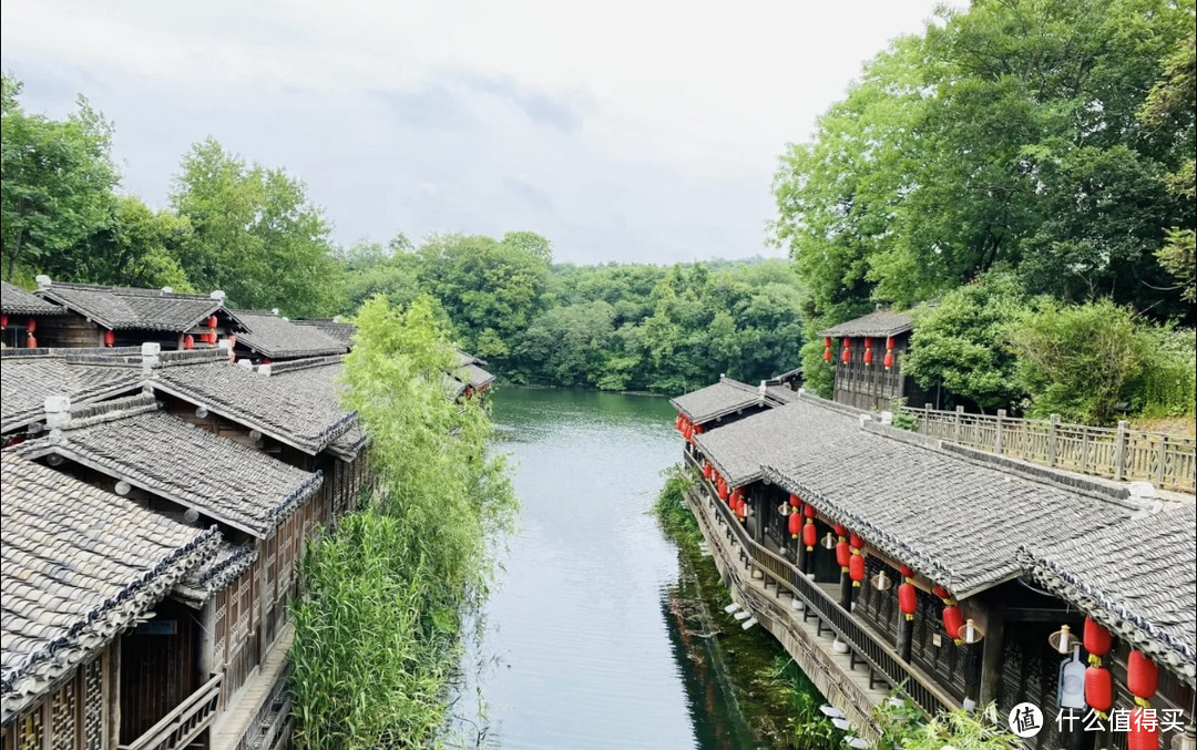 寶華山風景13千華古村,位於鎮江句容寶華鎮寶華山腳,據說是乾隆六下