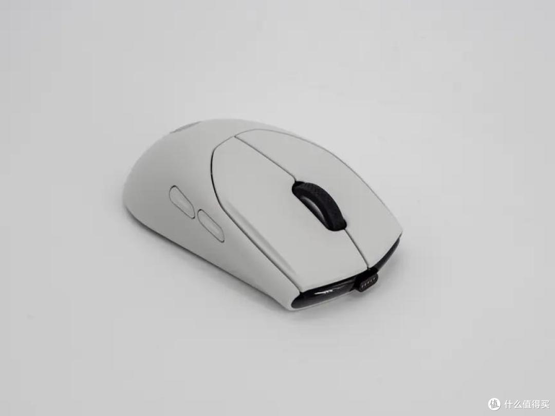 所有玩家的梦想!价值10000的ALIENWARE外设全家桶体验