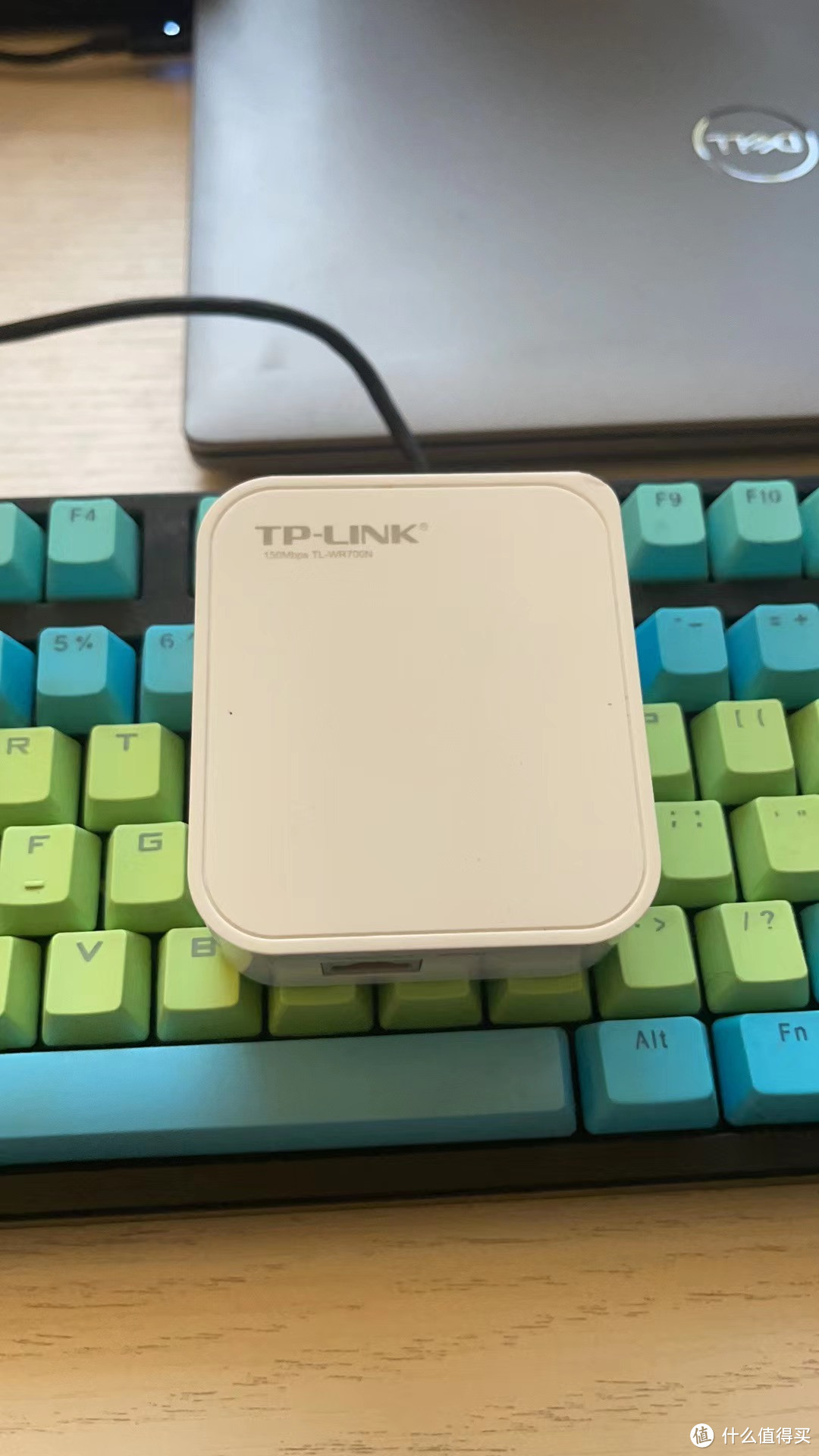 经典的TPLink TL-WR700N，但是150M的老东西，果断放弃了