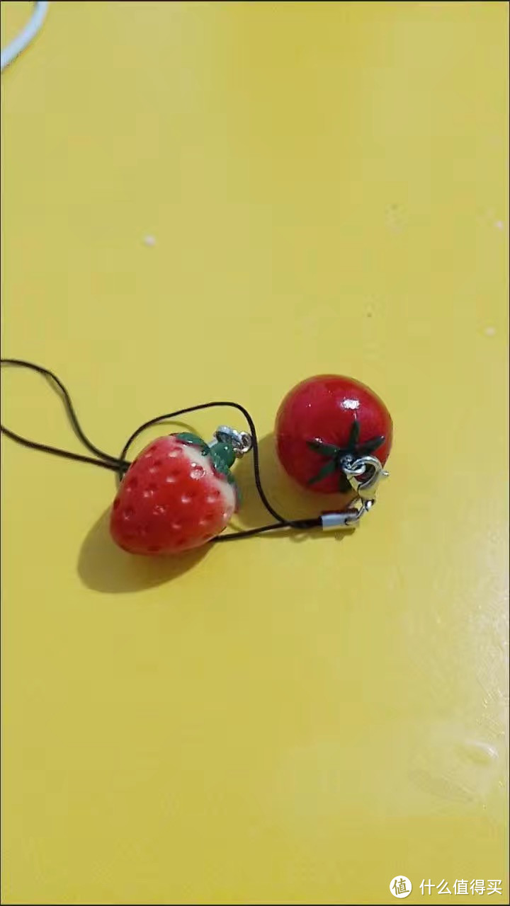 田园风仿真草莓西红柿手机挂绳u盘钥匙挂饰包包手机挂件生日礼物