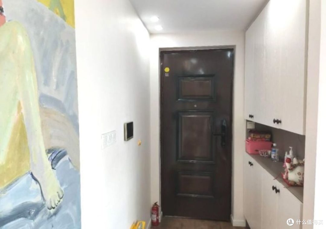 102㎡小三房,客厅不设阳台装落地飘窗,敞亮又大气让人羡慕不已