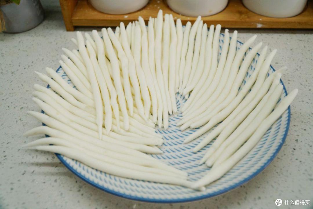 “天冷多吃根,身子稳扎根”,“吃根”别忘了先吃山药,教正确吃法