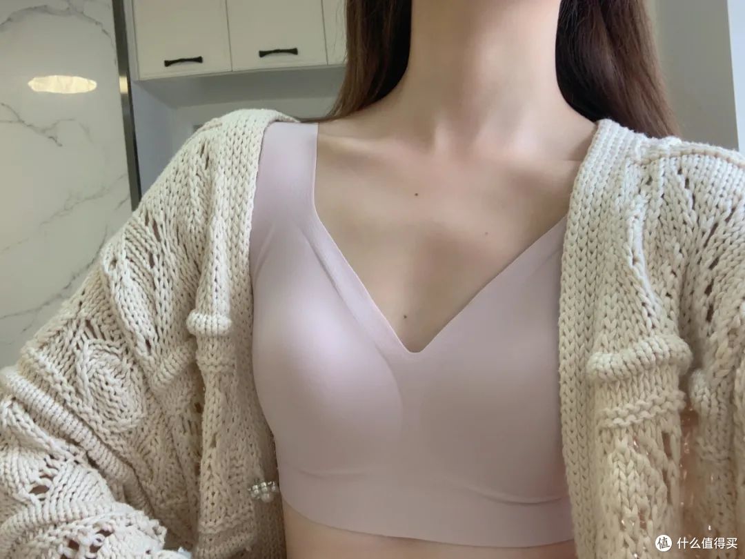 减少闷热,舒爽透气,也不容易滋生细菌。