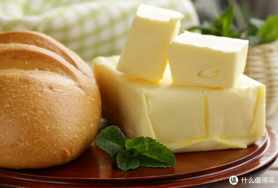 外国人爱吃的“黄油”，到底是什么？用什么材料制作？