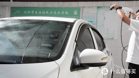省去高额洗车费 多功能清洗机 庭院用户新选择