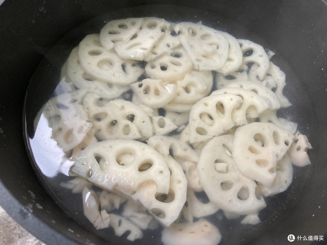 冬天吃萝卜白菜不如吃它,清脆爽口,简单省事,上桌五分钟就光盘