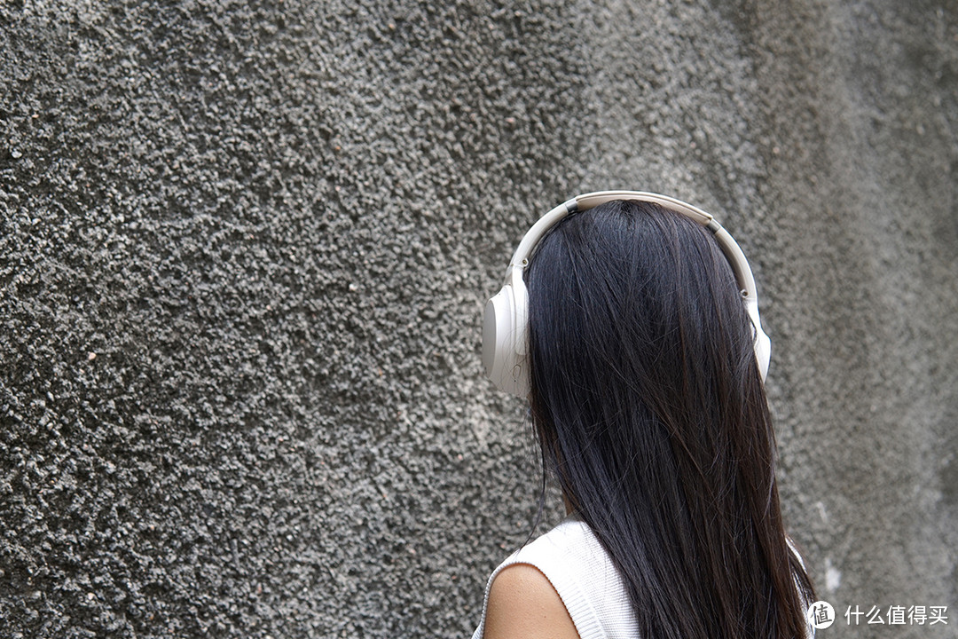 选耳机舒适才是王道，西伯利亚羽系列DM01BA给足包裹感