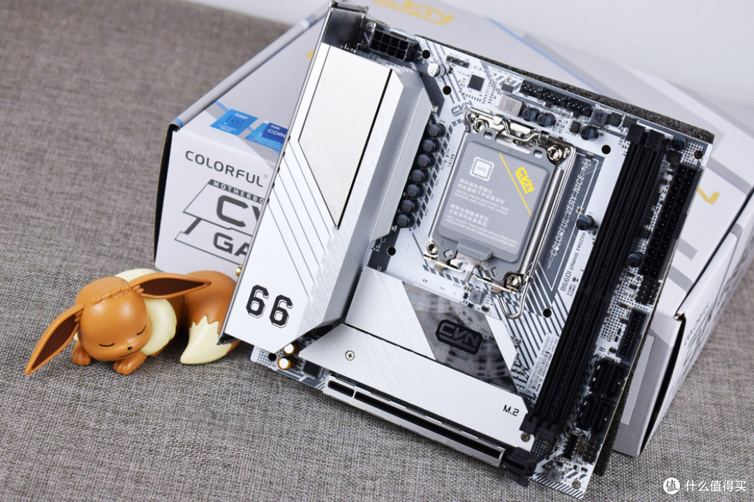 七彩虹CVN B660I GAMING FROZEN V20主板开箱试玩:布局设计合理的主流选择