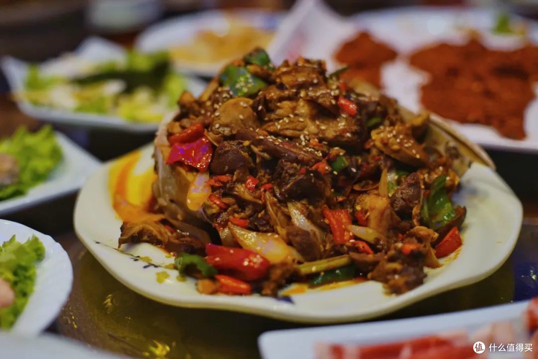去这座城逛吃三天,我愿称它为东北隐藏食神