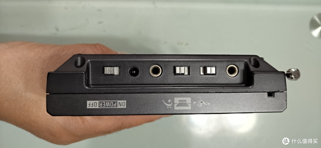 捡了台老版的德生R9700DX