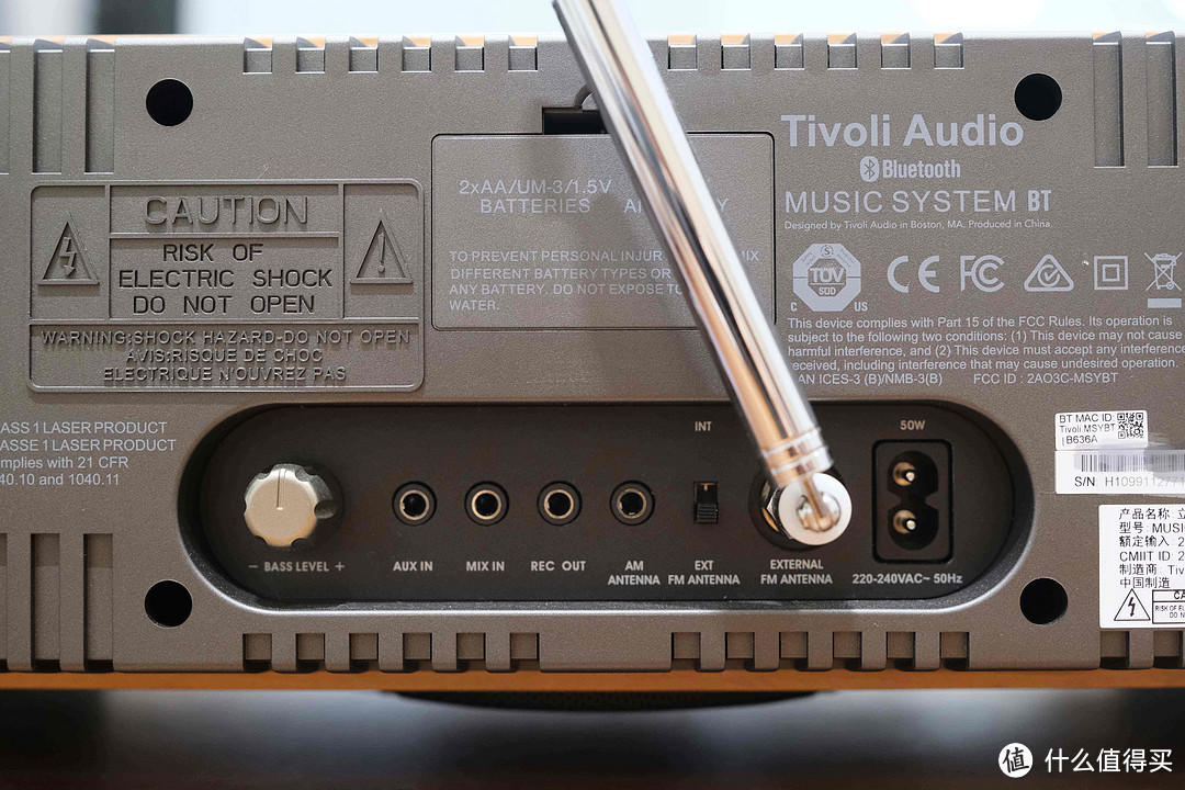 【一体式HiFi音箱测评】Tivoli Audio MSYBT：工业复古感家庭音箱天花板，颜值音质简直开挂了！