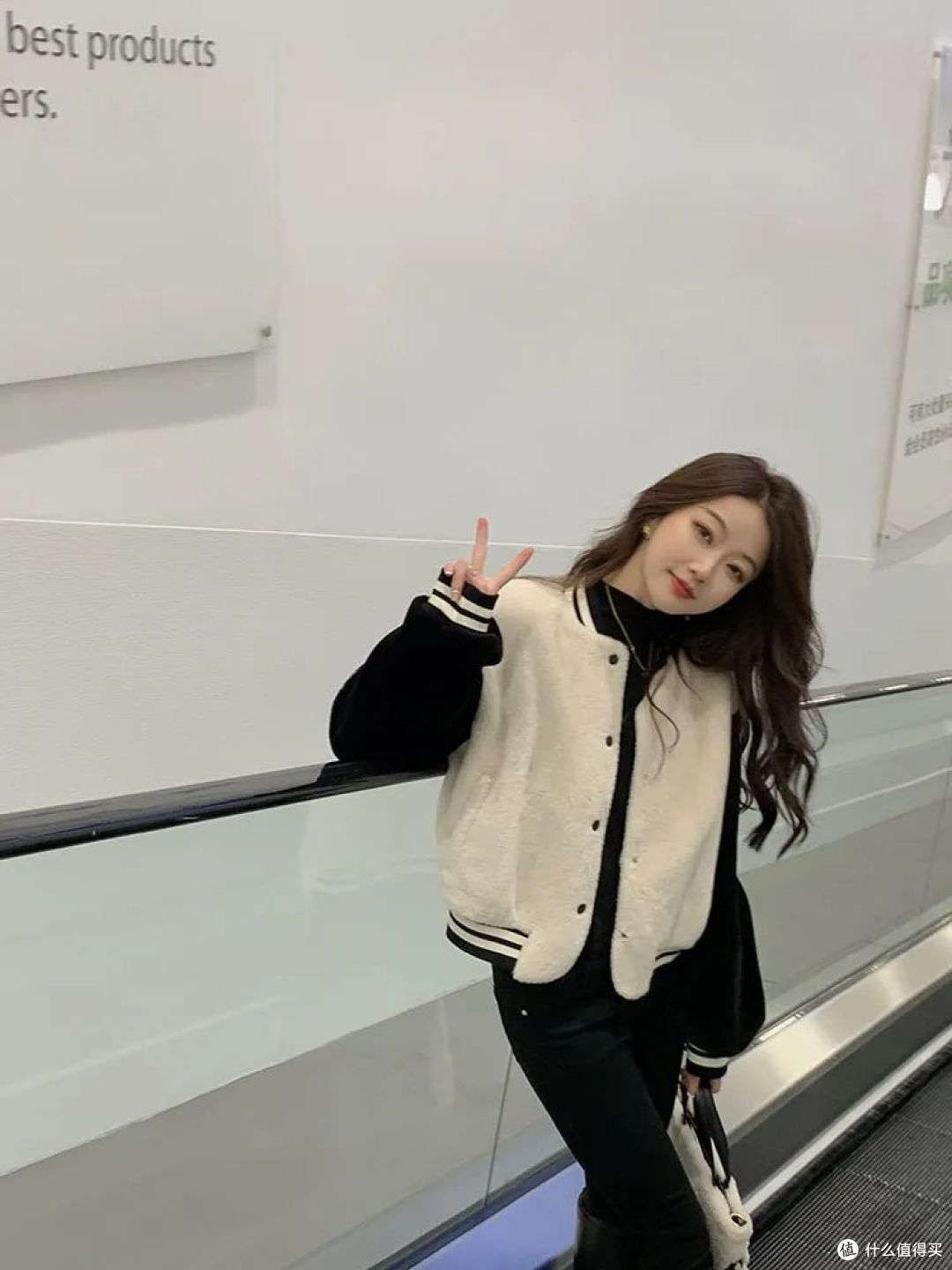 ​几乎每年流行都少不了的棒球服