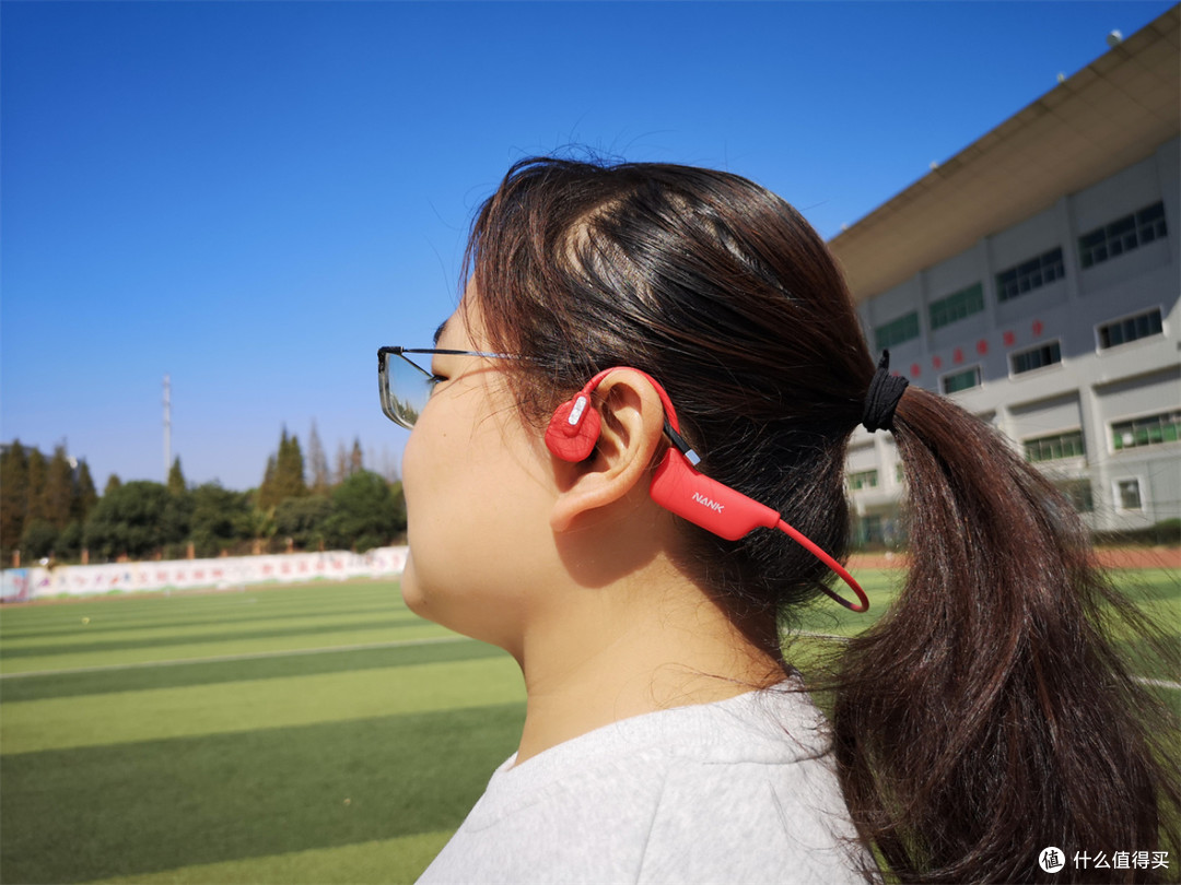 南卡runner CC 3：百元售价、蓝牙5.3、超轻、4G存储，用一次就爱上