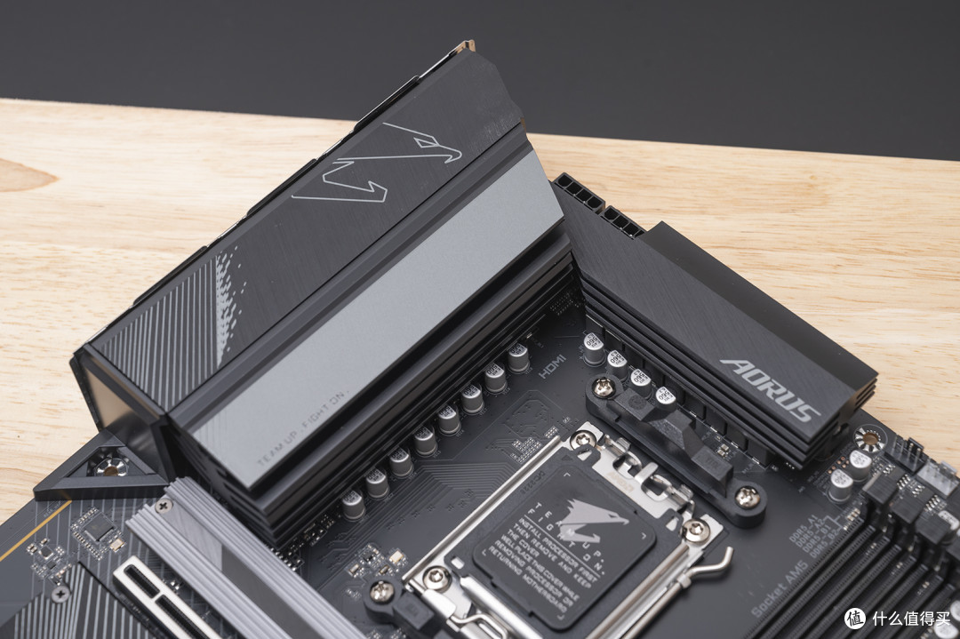 AMD再起飞还是再涨价，ZEN4新架构，锐龙5 7600首发测试