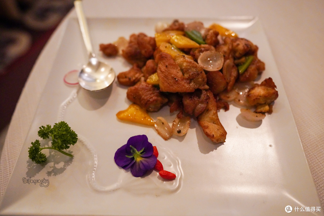 连年米其林餐盘 ~ 餐饮额度好去处!北京金融街丽思卡尔顿酒店 金阁中餐厅体验