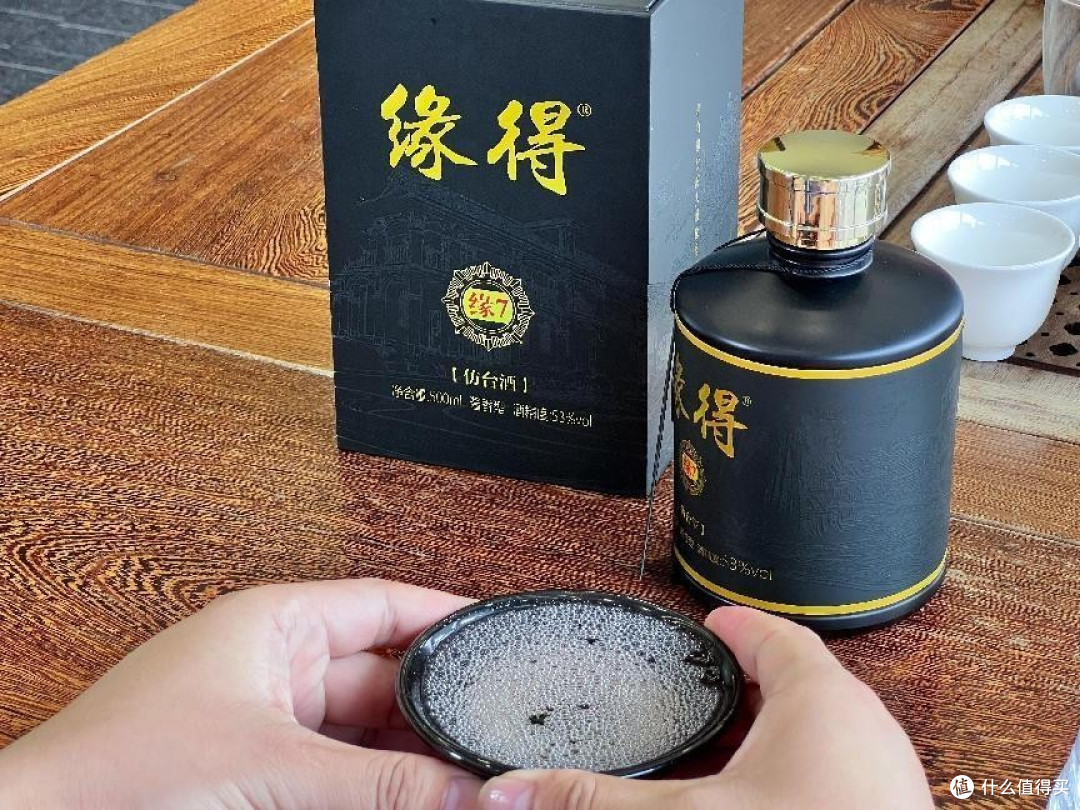 街头的烟酒店,你以为做亏本生意?知道内幕后,原来是自己很无知