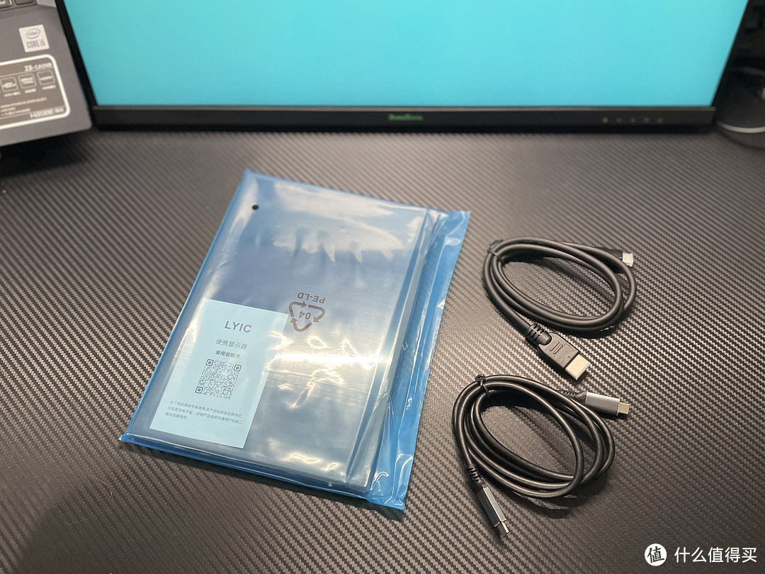 捡垃圾：225元的10.5寸一线通便携屏 Surface GO2同款屏幕