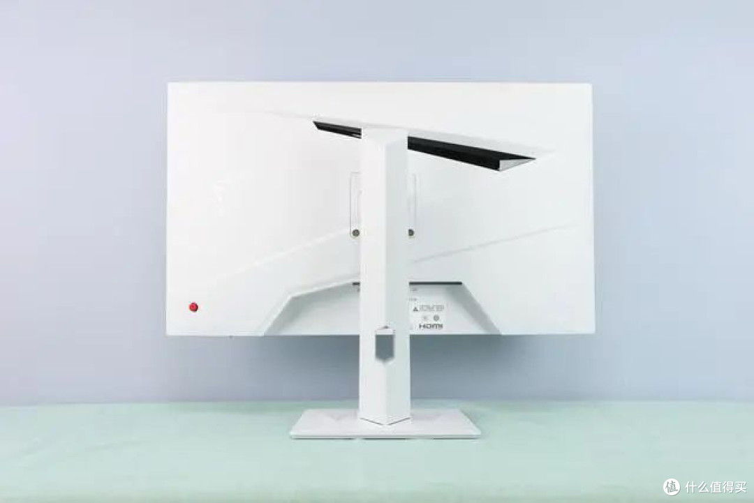 释放13代酷睿RTX40系显卡的强大战力,首选新品27寸电竞显示器
