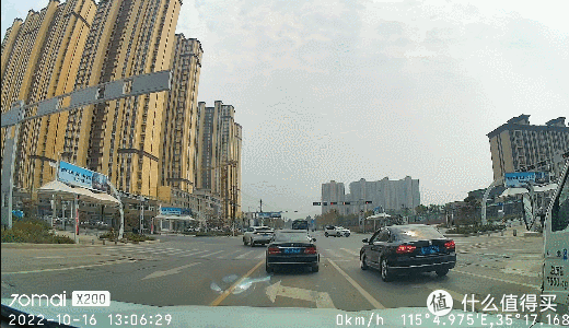 行车必备，可360度旋转的70迈云台记录仪X200，再无监控死角