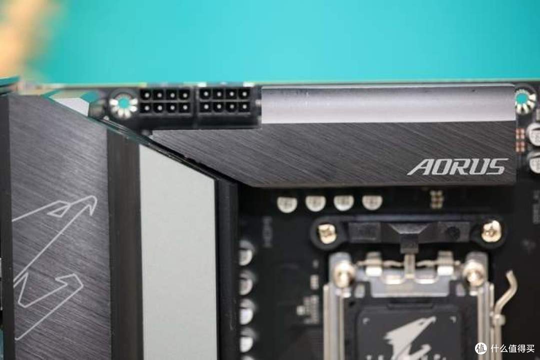 就是这么顶,超豪华供电,技嘉小雕X670 AORUS ELITE AX主板评测体验