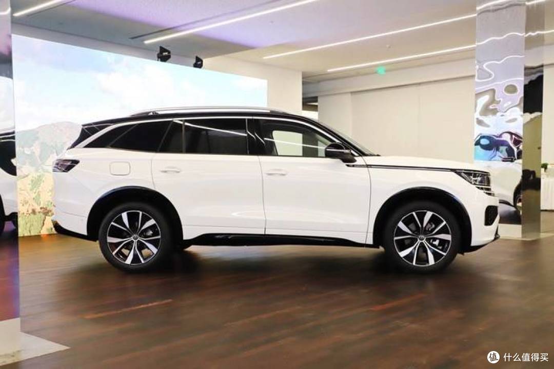 大众最后一台燃油SUV,揽巡如何打好收官战?车小蜂