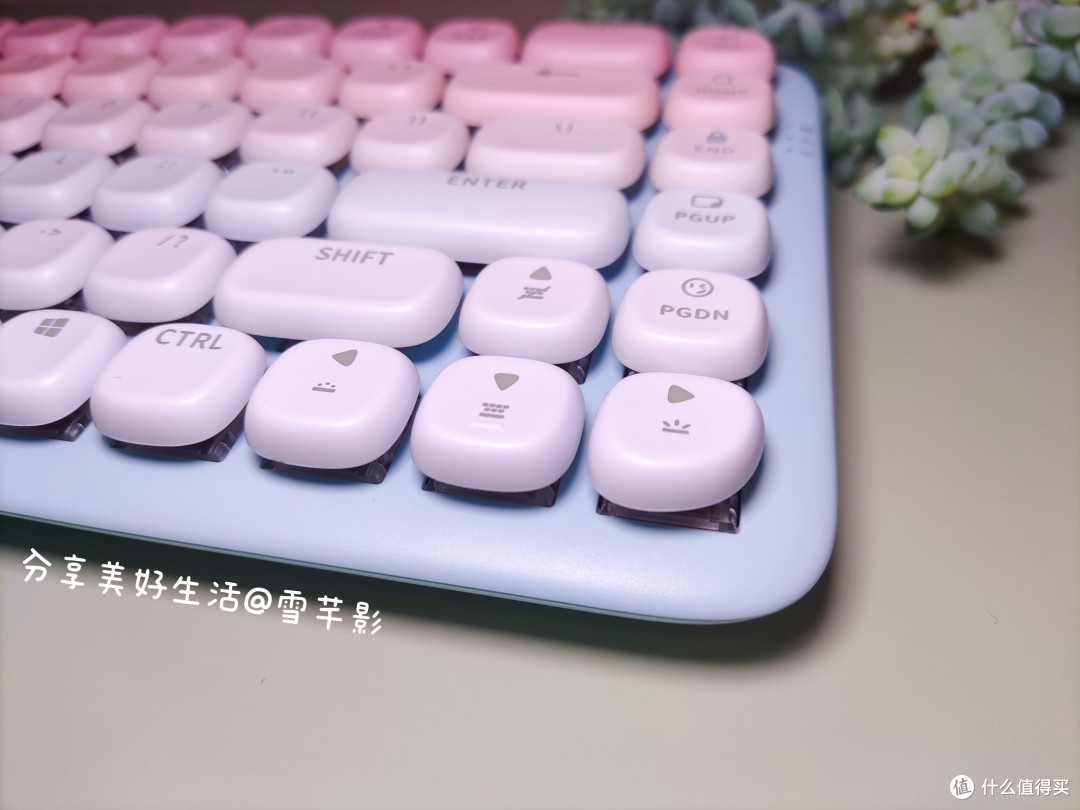 能让指尖恋爱的键盘!敲击甜蜜感,绿联Fun+,我的第一把机械键盘!
