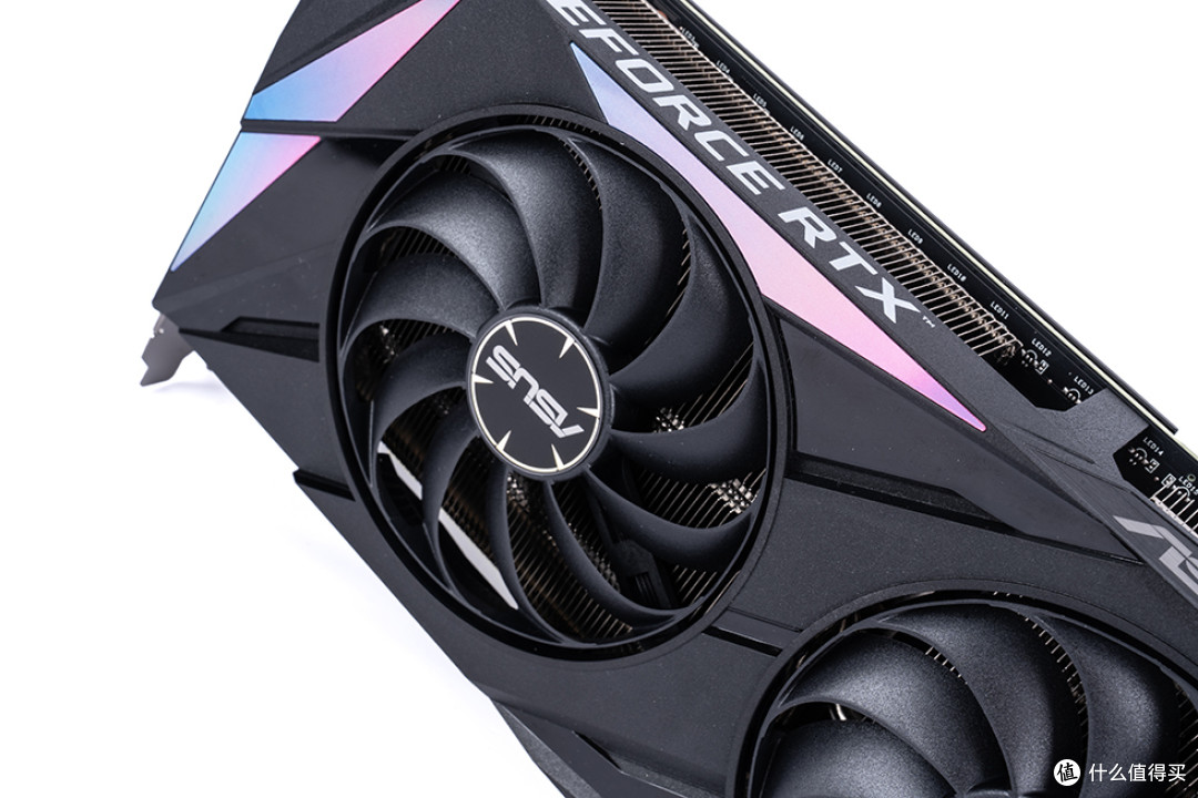 紧凑且精致的ITX小胖子 — 分形工艺 Define 7 Nano装机展示
