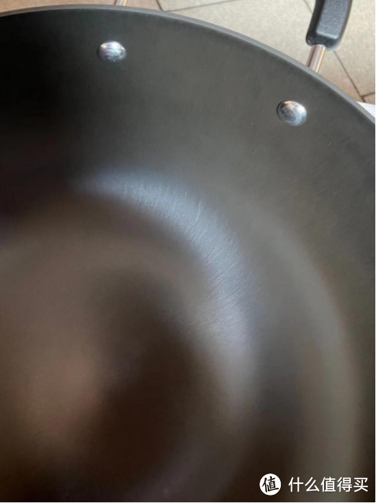 开箱测评：炊大皇不锈铸铁锅，氮化防锈有质感