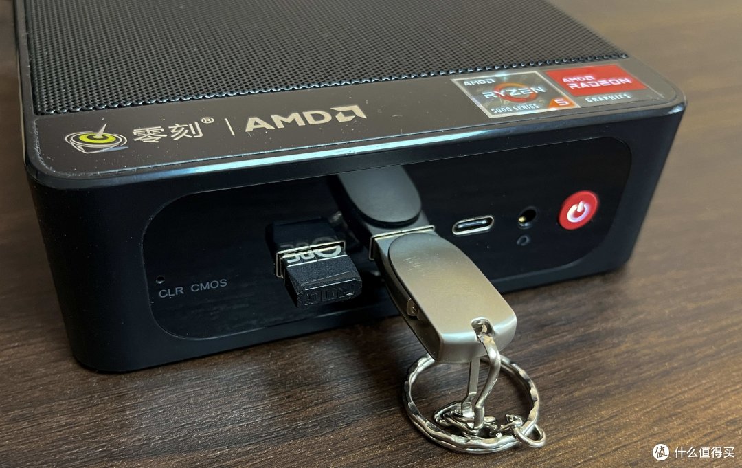 想要玩转第三方NAS系统该怎么选?UNRAID、TureNAS、OpenMediaVault三款NAS系统从下载到制作U盘安装!