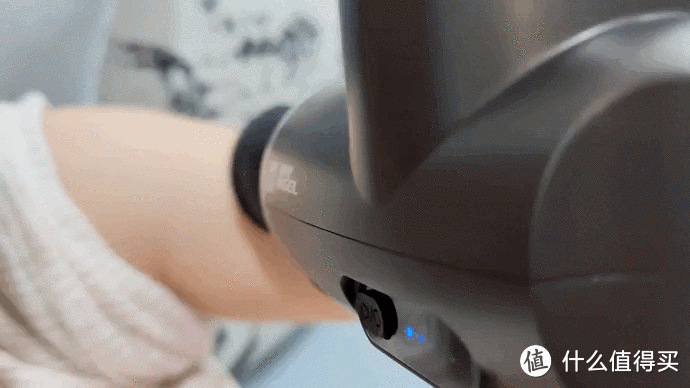 双十一值得入手的家庭日常放松利器——raynigel雷尼格尔专业筋膜枪！