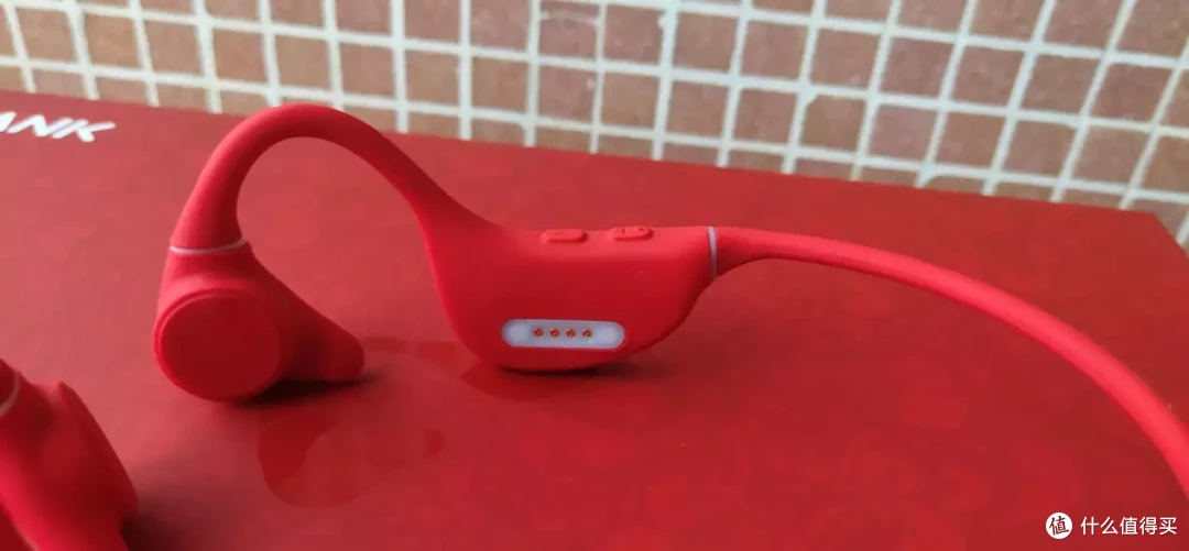 南卡骨传导耳机历经4代升级,Runner Pro4带来不平凡的体验