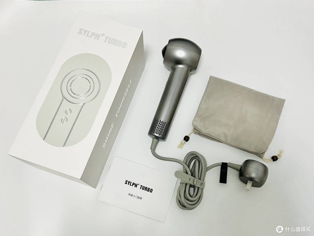 头发告别干枯开叉——仙如SYLPH TURBO吹风机,高转速、超低噪音