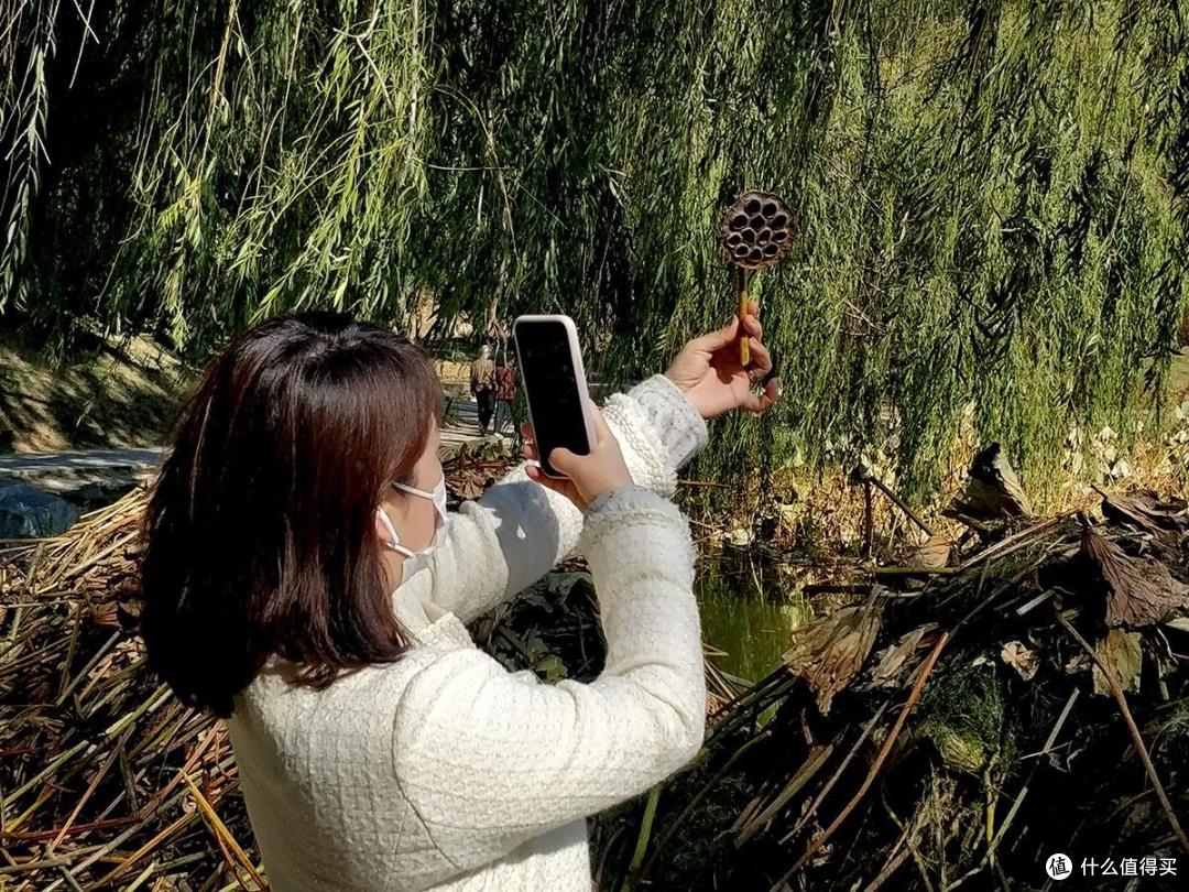 旅游和街拍神器,带着手机记录秋季的美景