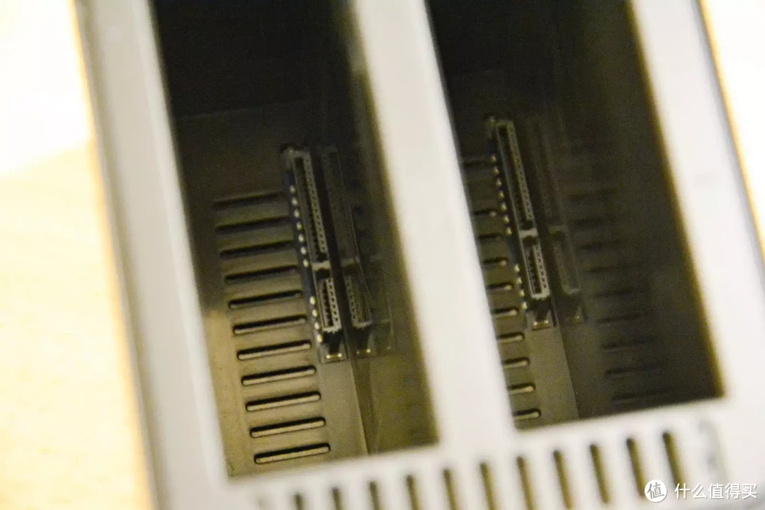 给硬盘一个完整的家，ORICO磁吸式外置硬盘柜体验