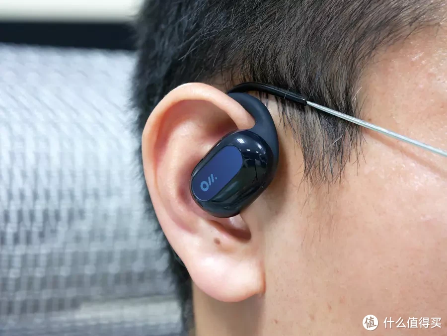 戴耳机最健康的姿势：OWS开放式耳机舒适体验！