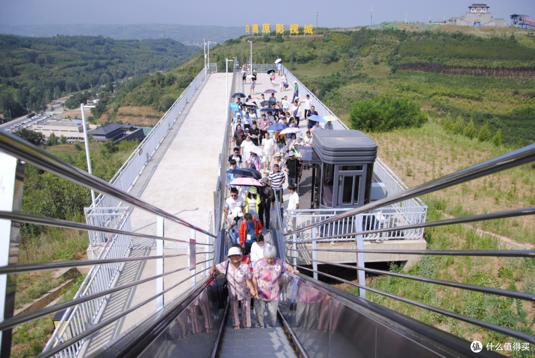 来白鹿塬影视城,感受关中民俗特色